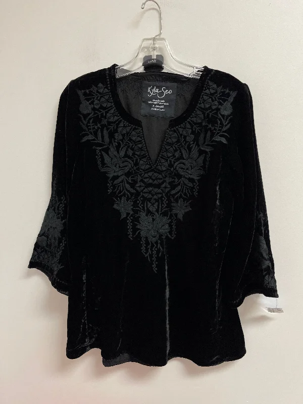 Top Long Sleeve By Clothes Mentor In Black, Size: Xs