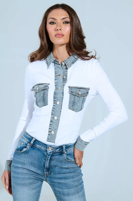 KAYLEE DENIM TRIM RIB KNIT BODYSUIT IN WHITE