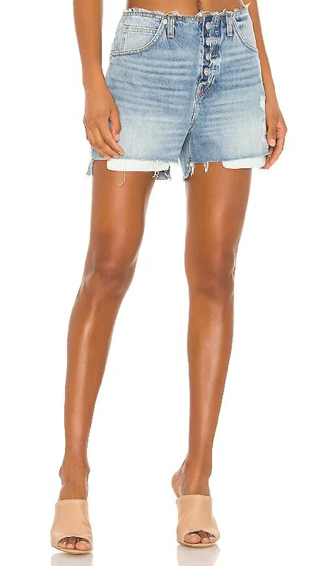 Distressed In Ritual Wash Sloane Step Hem Shorts In Ritual Blue